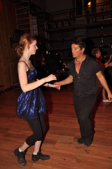 min 2011 04 24 station danse 217